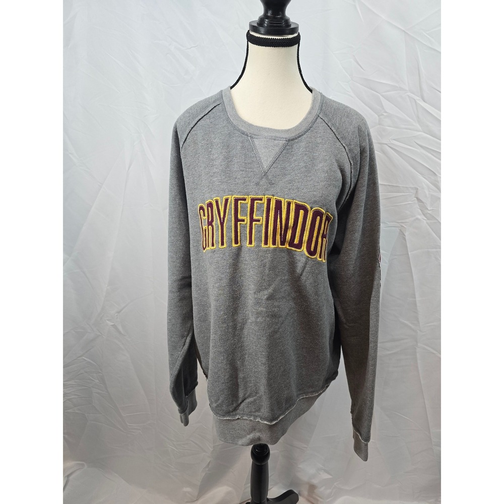 Harry Potter Gryffindor Crest Sweatshirt Women XL GrayLongSleeve Wizarding World